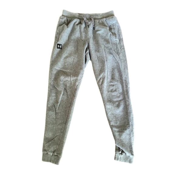 Under Armour Men’s Athletic Shorts & Joggers Bundle – Size M - Picture 5 of 8